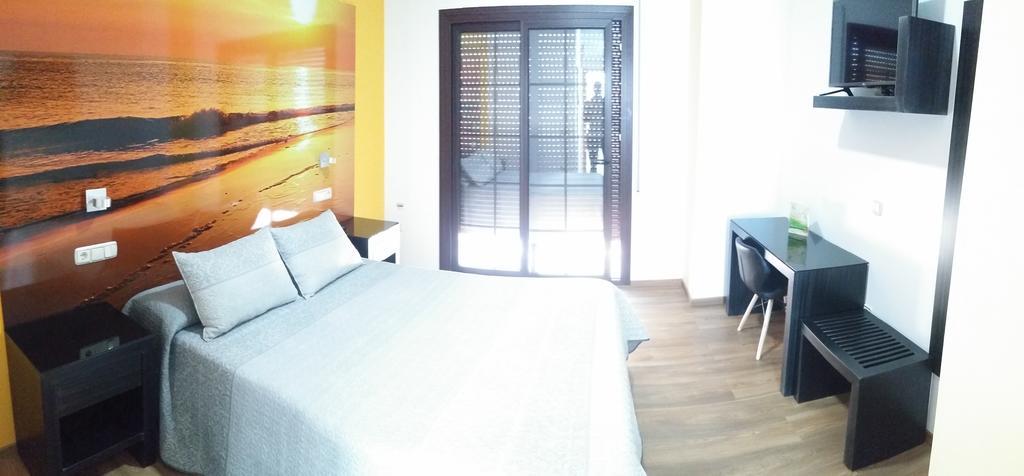 Hostal Boutique El Patio Lepe Bagian luar foto