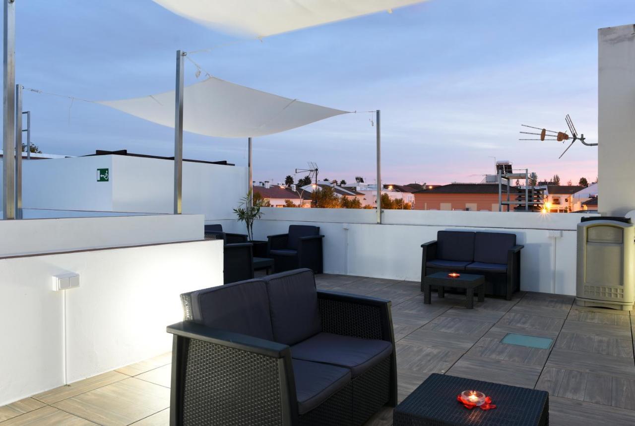 Hostal Boutique El Patio Lepe Bagian luar foto