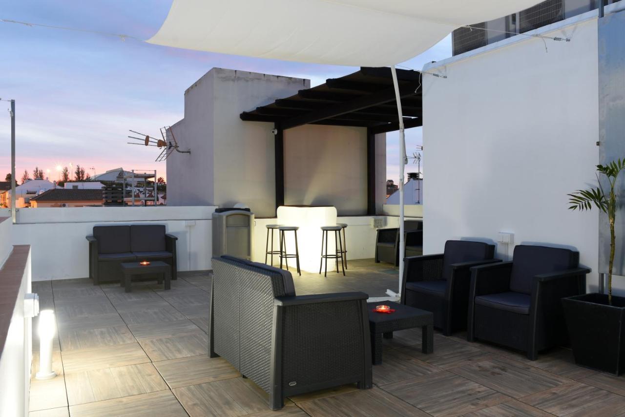 Hostal Boutique El Patio Lepe Bagian luar foto